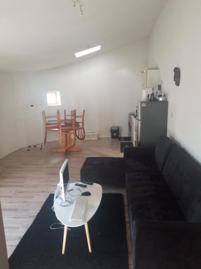 Appartement F1 Meuble 3 Personnes Обена Экстерьер фото